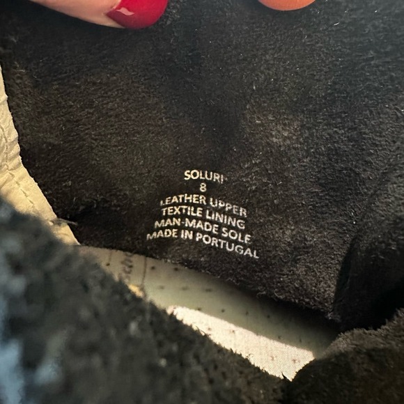 Steve Madden Soluri Women’s Distressed Washed Black Leather Tie Up Booties - Picture 4 of 11